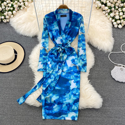 Spring femininity V-neck slim fit, long-sleeved printed hip dress, light familiar style, high-waisted long skirt