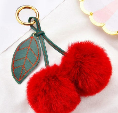 Fashion New Cute Fluffy Artificial Rabbit Fur Ball Pompom Leaf Keychain Cherry Key Chain Handbag Pendant Car Key Chain Ring
