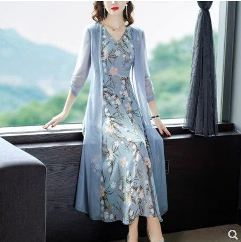 Chiffon suit 2022 summer new women's clothing fashion age reduction slim waist cardigan printed vest skirt two-piece set