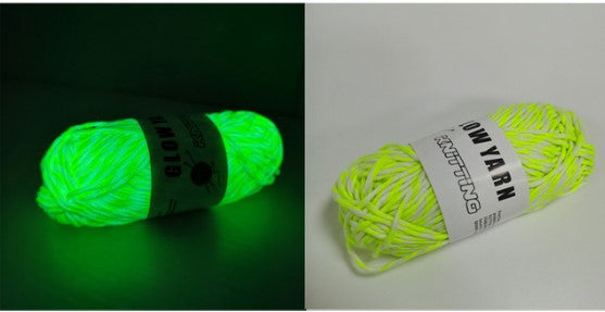 2022 Newest Functional Luminous Yarn Glow in the Dark Polyester Chunky Yarn 70m Long Knitting Wool Yarn for Crochet Sweater Hat