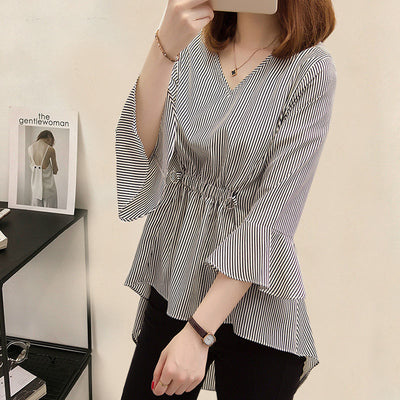 Large size women's fat mm spring new loose waist V-neck striped chiffon shirt short ruffle top 200 catties