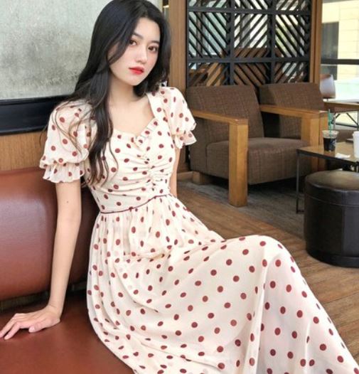 First love polka dot dress female 2021 summer new style waist slimming temperament fairy forest long skirt