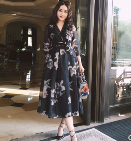2021 new women's high-end temperament jingjing same skirt long-sleeved waist belt printing holiday dress women