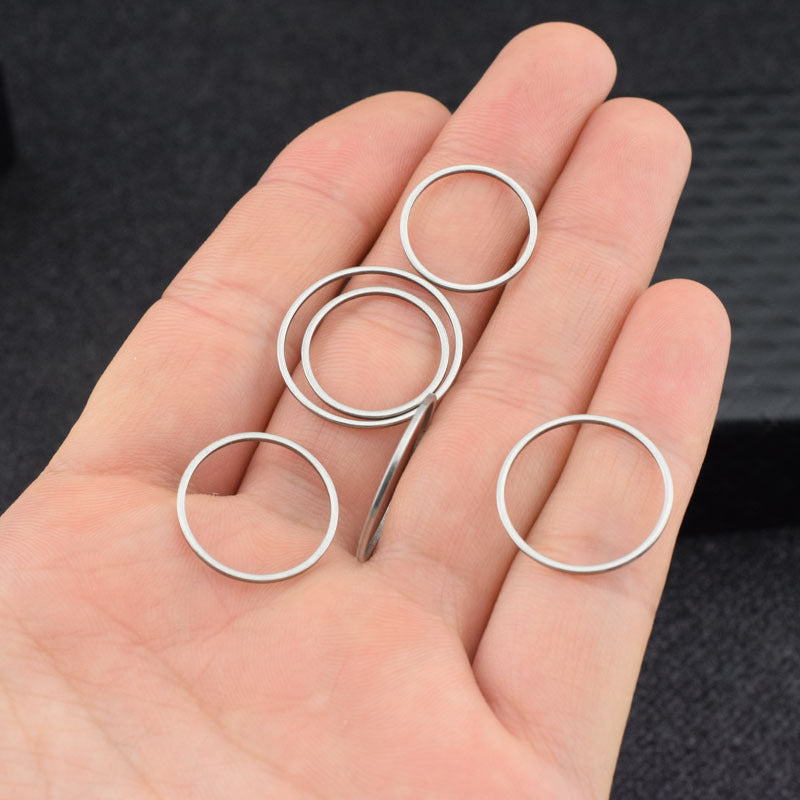 Men's And Women's Suits With Extra-fine Joints Tail Ring