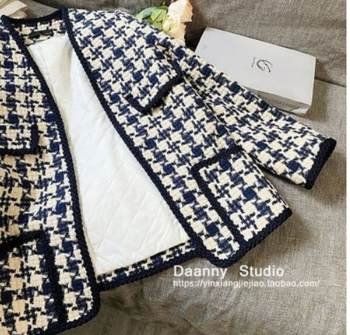 111 houndstooth small fragrant wind jacket female spring and autumn 2021 early spring new French temperament no button loose short jacket