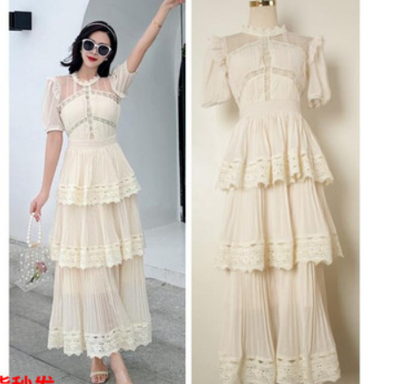 2020 Amoi French niche dress retro temperament V-neck lace stitching high waist pleated long skirt small dress