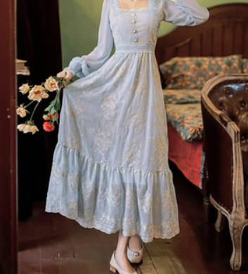 Early autumn retro Jane European palace chiffon lace heavy embroidery dress fairy tea break long-sleeved thin dress